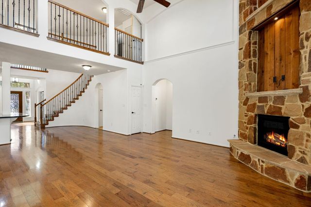 8169 Tranquil Lake Way, Conroe, TX 77385