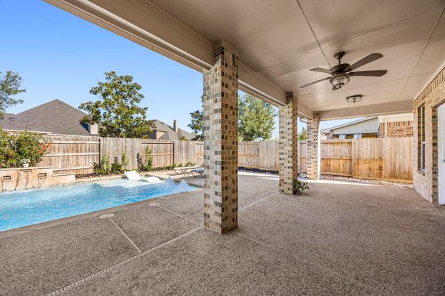 8169 Tranquil Lake Way, Conroe, TX 77385