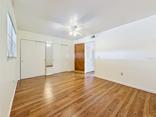 1900 59TH AVENUE N 106, St Petersburg, FL 33714