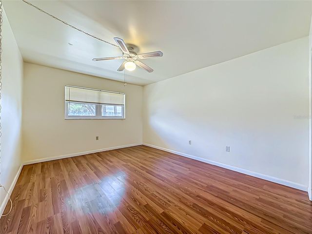 1900 59TH AVENUE N 106, St Petersburg, FL 33714