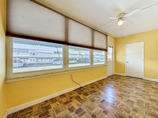 1900 59TH AVENUE N 106, St Petersburg, FL 33714