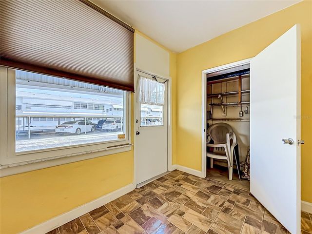 1900 59TH AVENUE N 106, St Petersburg, FL 33714