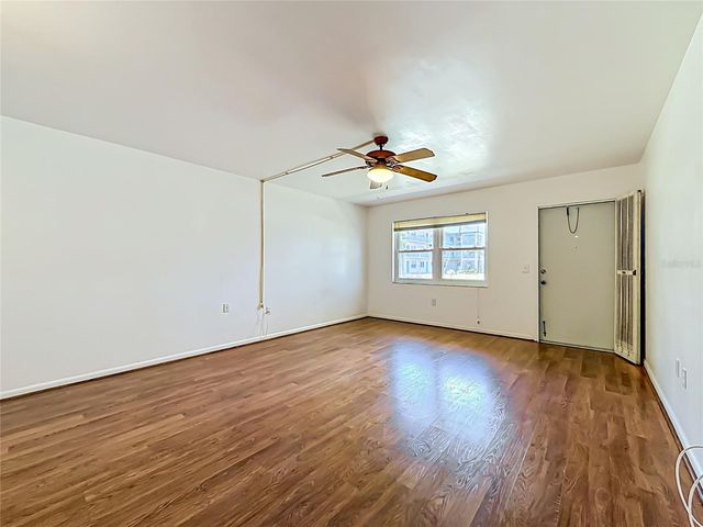 1900 59TH AVENUE N 106, St Petersburg, FL 33714