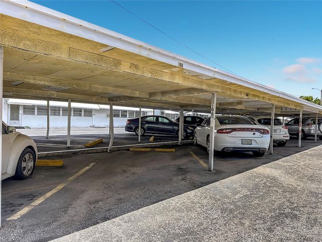 1900 59TH AVENUE N 106, St Petersburg, FL 33714