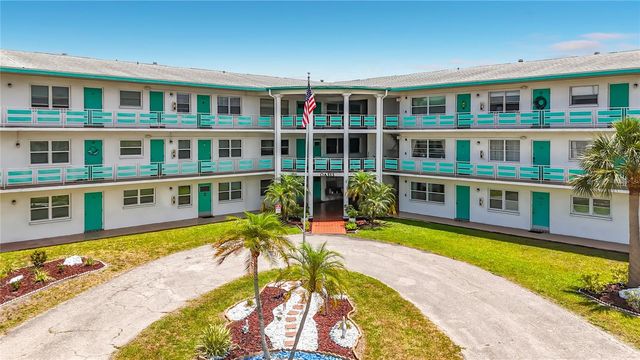 1900 59TH AVENUE N 106, St Petersburg, FL 33714