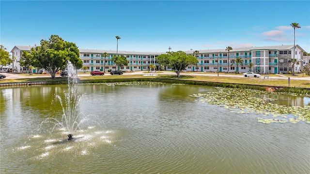 1900 59TH AVENUE N 106, St Petersburg, FL 33714