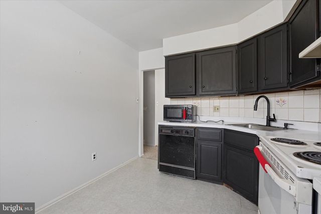 1551 FITZWATERTOWN RD, Willow Grove, PA 19090