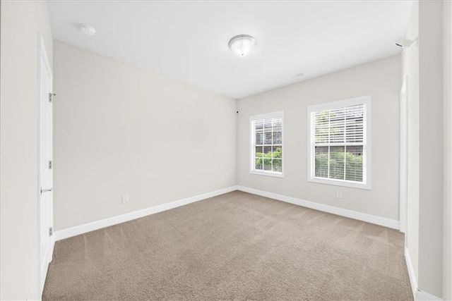 1097 Township Square, Alpharetta, GA 30022