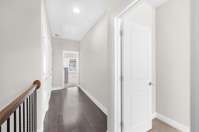 1097 Township Square, Alpharetta, GA 30022