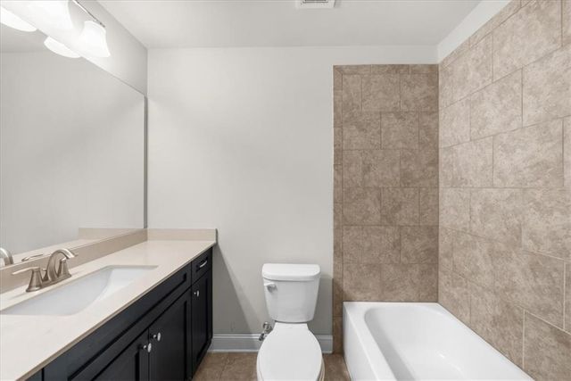 1097 Township Square, Alpharetta, GA 30022