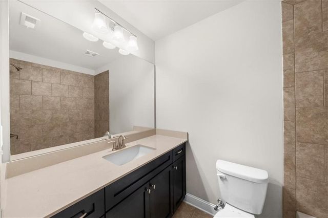 1097 Township Square, Alpharetta, GA 30022