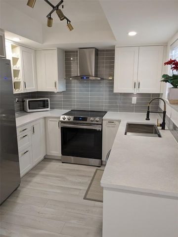 1414 58TH STREET W, Bradenton, FL 34209