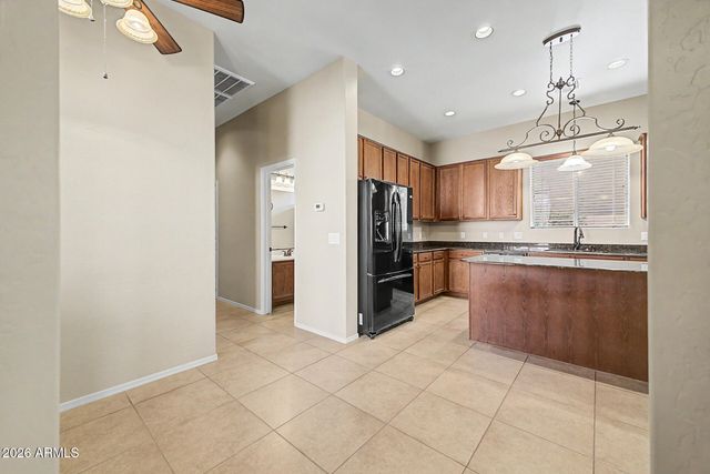 6202 E MCKELLIPS Road 75, Mesa, AZ 85215