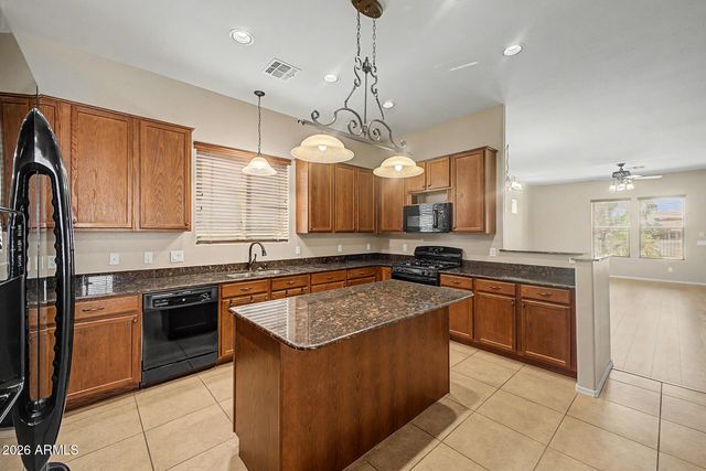 6202 E MCKELLIPS Road 75, Mesa, AZ 85215