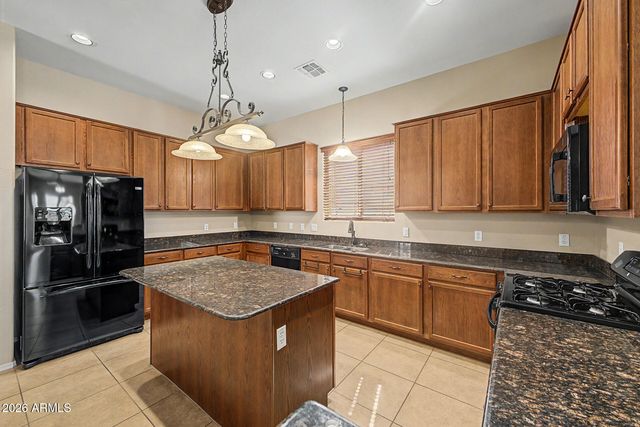 6202 E MCKELLIPS Road 75, Mesa, AZ 85215