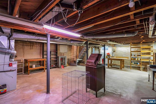 14 Porter Avenue, Tenafly, NJ 07670