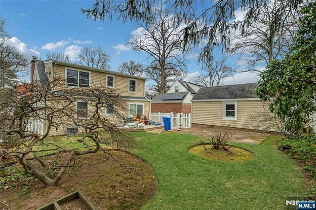 14 Porter Avenue, Tenafly, NJ 07670