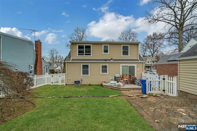14 Porter Avenue, Tenafly, NJ 07670