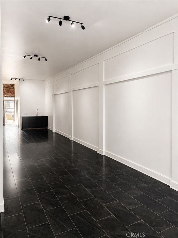 3616 Washington Boulevard W, Los Angeles, CA 90018 — photo 5