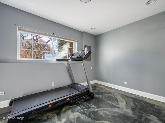 219 Willow Boulevard 1202B, Willow Springs, IL 60480