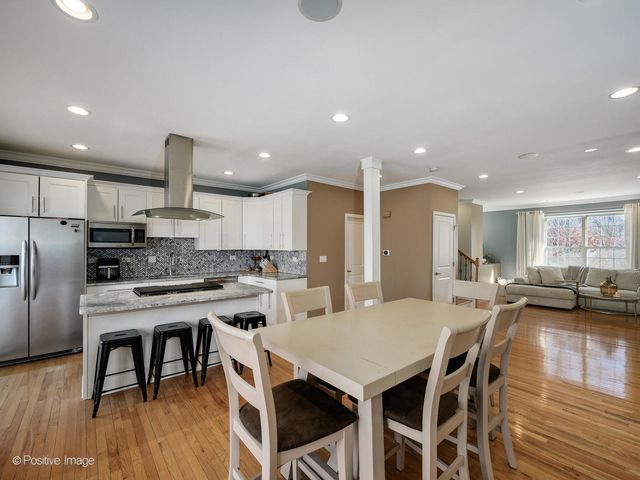 219 Willow Boulevard 1202B, Willow Springs, IL 60480