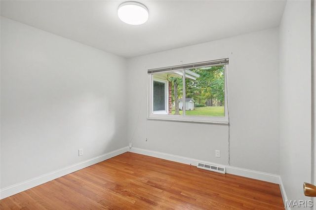 12540 Starspur Lane, St Louis, MO 63146