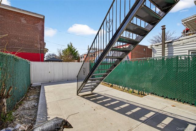 2112 Lacombe Avenue, Bronx, NY 10473