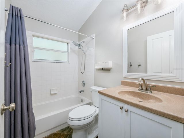 10333 ABBOTSFORD DRIVE, Tampa, FL 33626