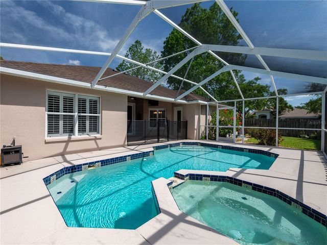 10333 ABBOTSFORD DRIVE, Tampa, FL 33626