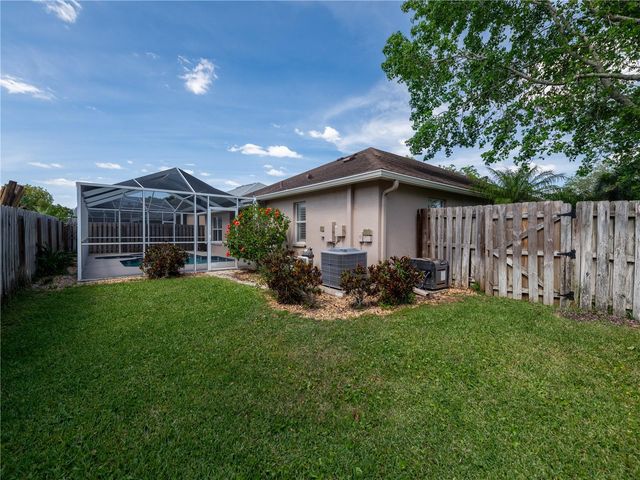10333 ABBOTSFORD DRIVE, Tampa, FL 33626
