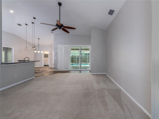 10333 ABBOTSFORD DRIVE, Tampa, FL 33626