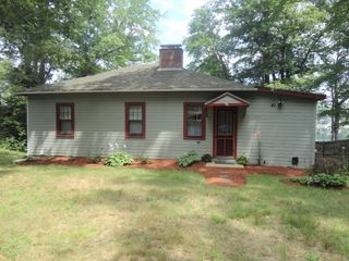 41 Oakhurst St 41, Hopkinton, MA 01748