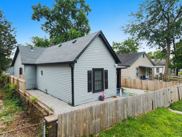853 S Belleview Place, Indianapolis, IN 46221