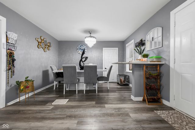 853 S Belleview Place, Indianapolis, IN 46221