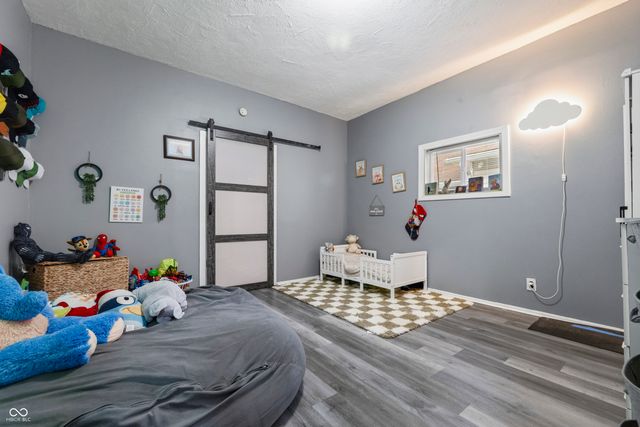 853 S Belleview Place, Indianapolis, IN 46221