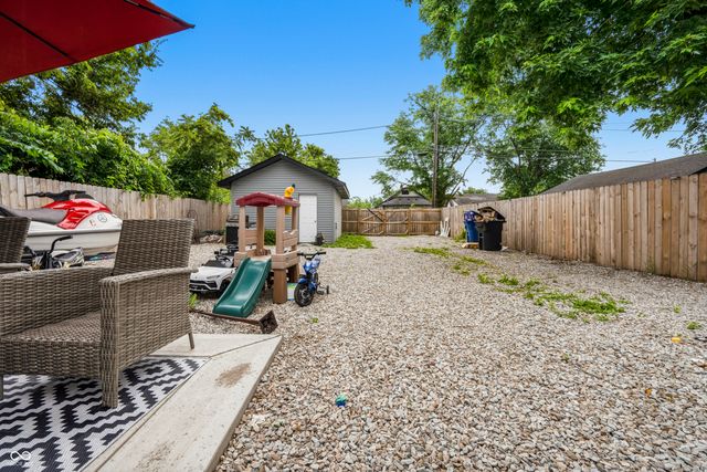 853 S Belleview Place, Indianapolis, IN 46221