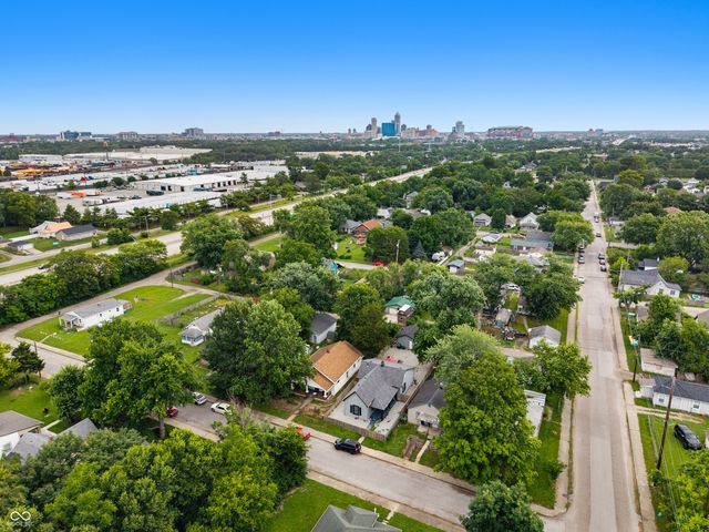 853 S Belleview Place, Indianapolis, IN 46221