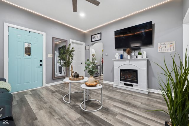 853 S Belleview Place, Indianapolis, IN 46221