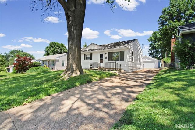 9109 Maureen Lane, Unincorporated, MO 63123