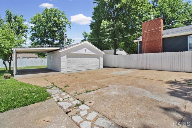 9109 Maureen Lane, Unincorporated, MO 63123