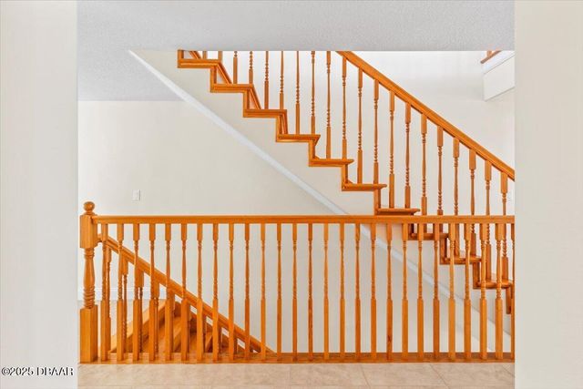 10 Capistrano Drive, Ormond Beach, FL 32176