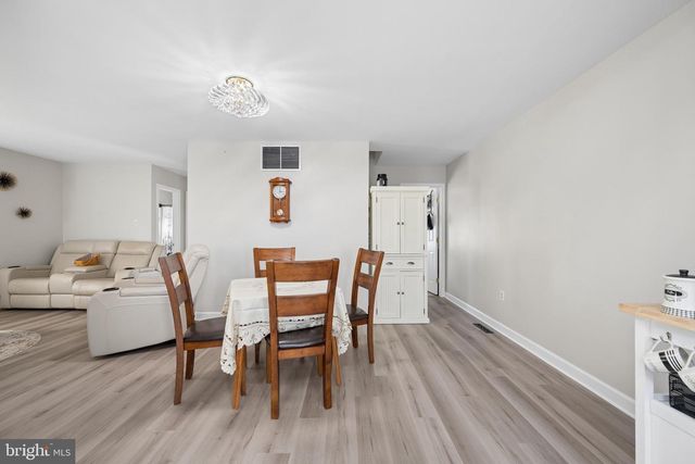 1241 MAGNOLIA CT, Hagerstown, MD 21742