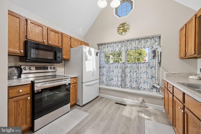 1241 MAGNOLIA CT, Hagerstown, MD 21742