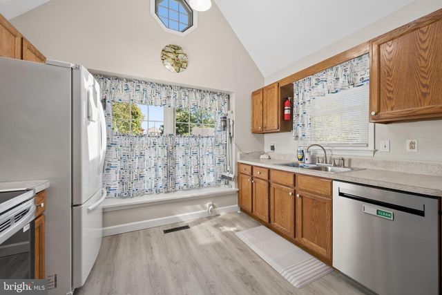 1241 MAGNOLIA CT, Hagerstown, MD 21742