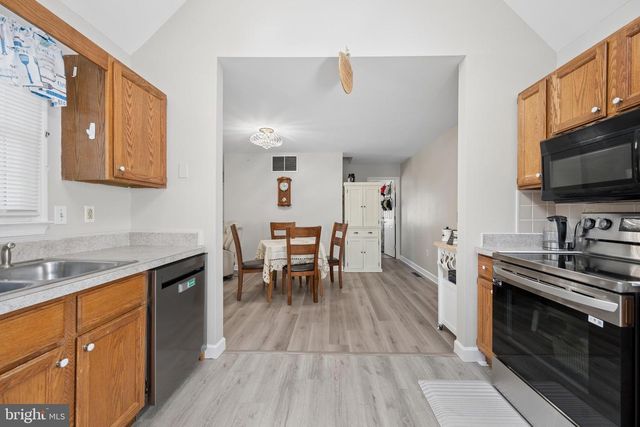 1241 MAGNOLIA CT, Hagerstown, MD 21742