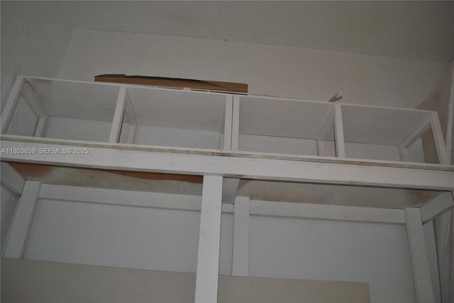 19941 NE 5th Court 3M, Miami, FL 33179