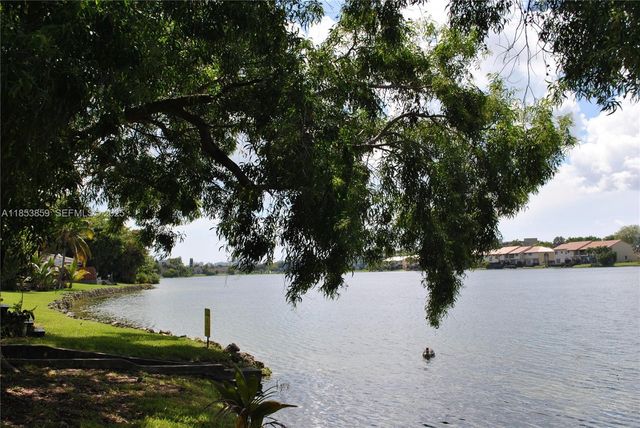 19941 NE 5th Court 3M, Miami, FL 33179