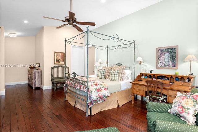 7400 SW 47th Ct, Miami, FL 33143