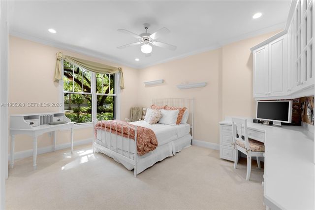 7400 SW 47th Ct, Miami, FL 33143