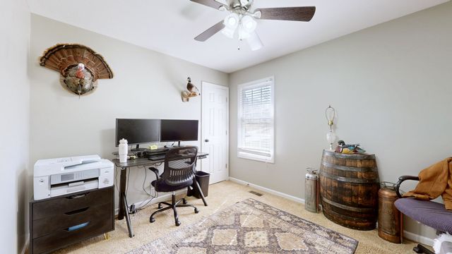 1075 Heatherwood Rd, Pleasant View, TN 37146